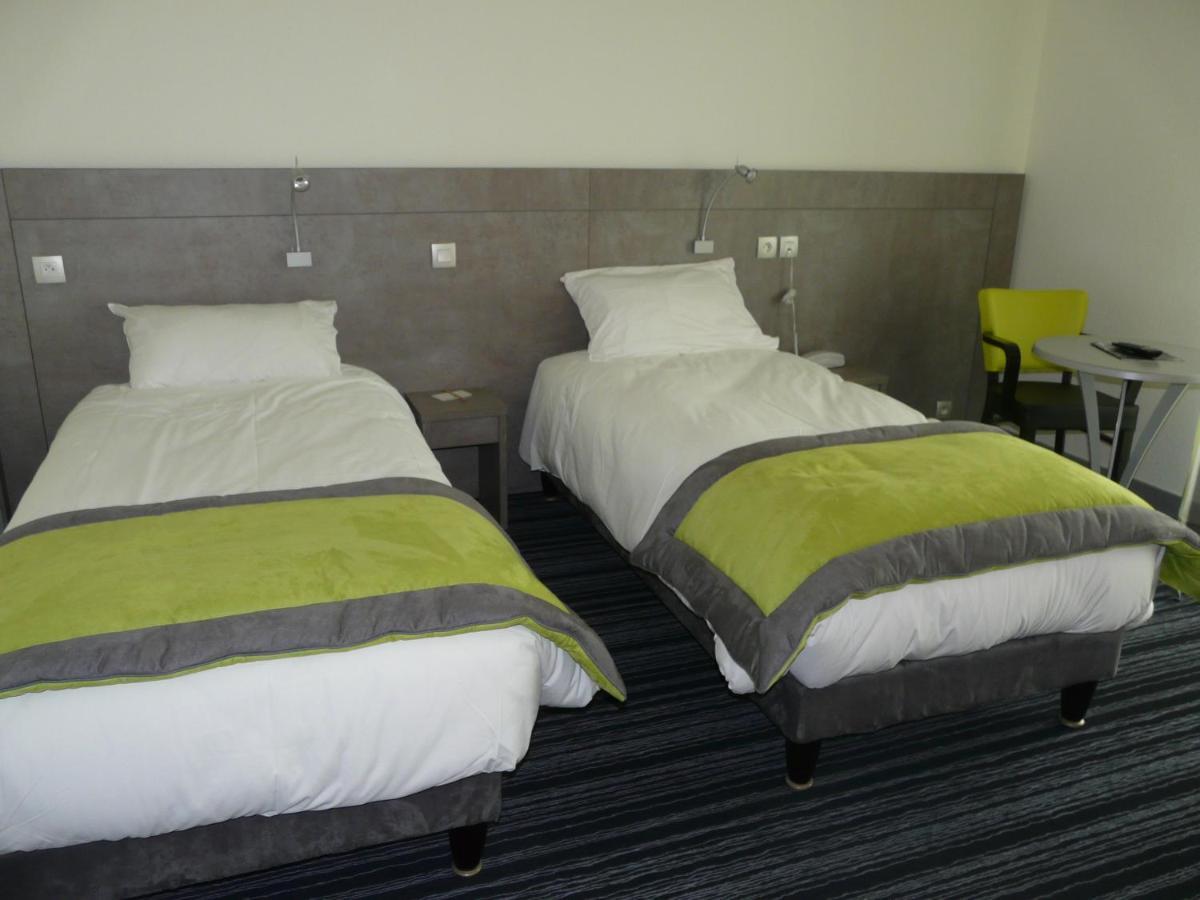 Sarcey Hotel Le Chatard מראה חיצוני תמונה
