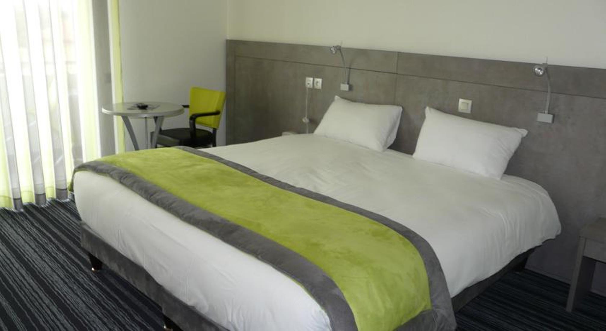 Sarcey Hotel Le Chatard מראה חיצוני תמונה