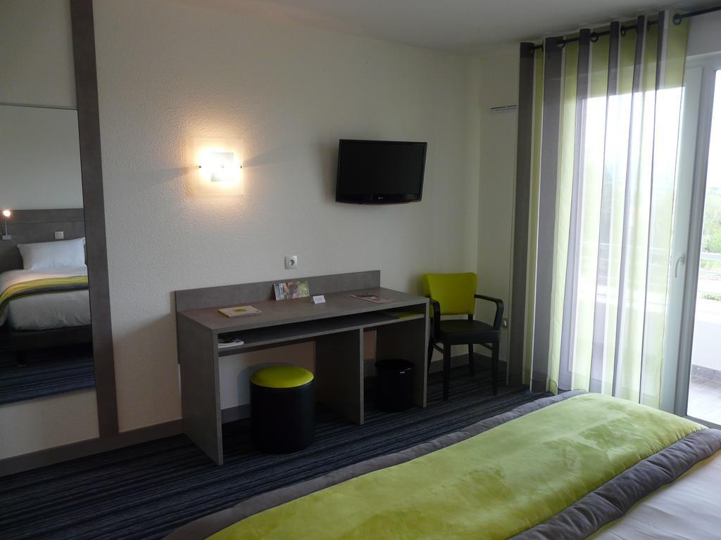 Sarcey Hotel Le Chatard מראה חיצוני תמונה
