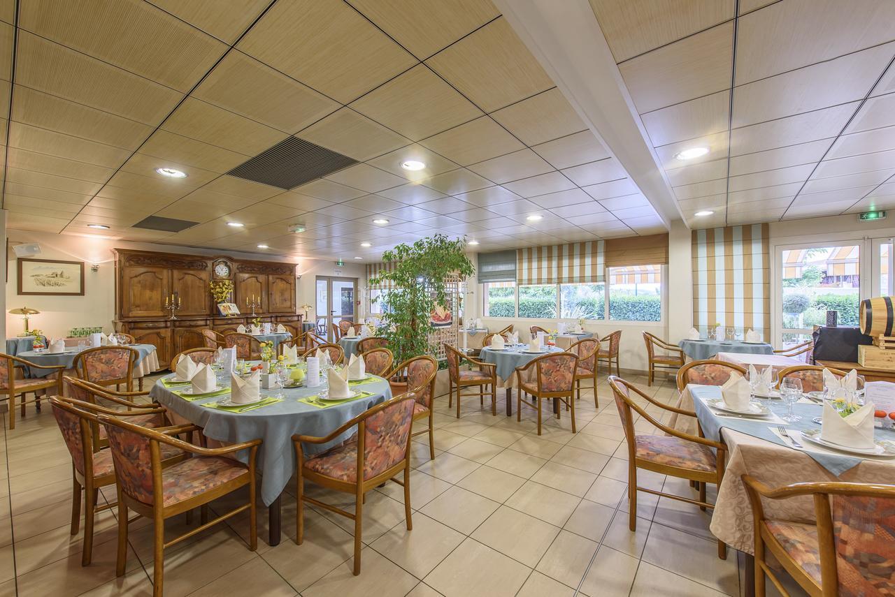 Sarcey Hotel Le Chatard מראה חיצוני תמונה