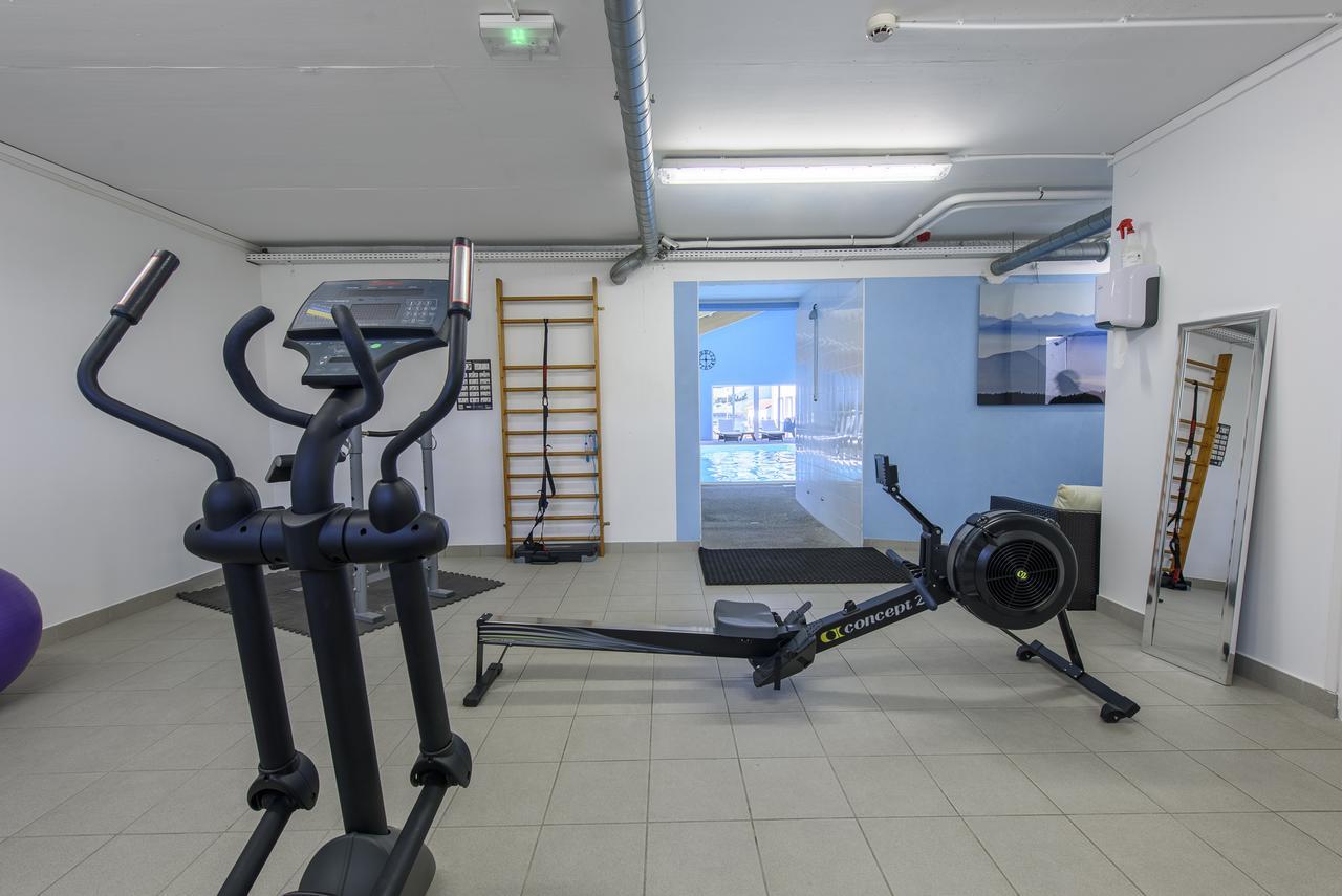 Sarcey Hotel Le Chatard מראה חיצוני תמונה