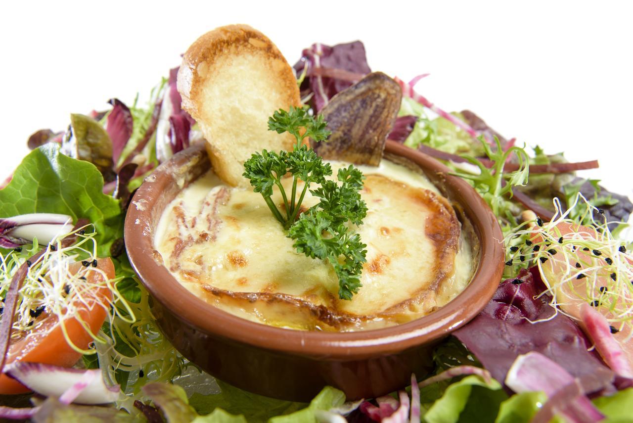 Sarcey Hotel Le Chatard מראה חיצוני תמונה