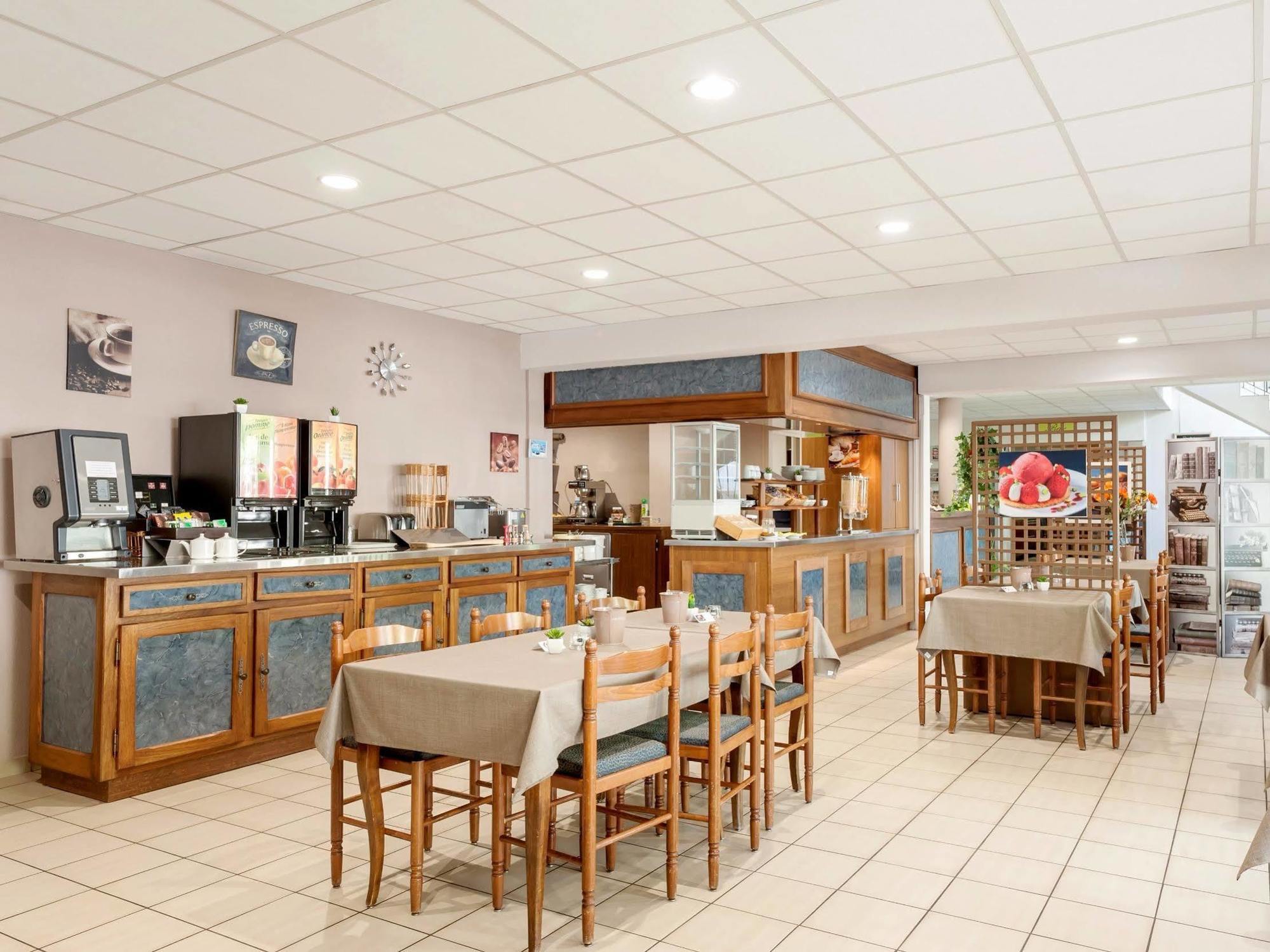 Sarcey Hotel Le Chatard מראה חיצוני תמונה